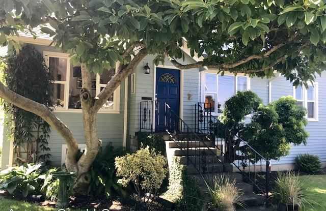 3403 27th Ave W - 3403 27th Avenue West, Seattle, WA 98199