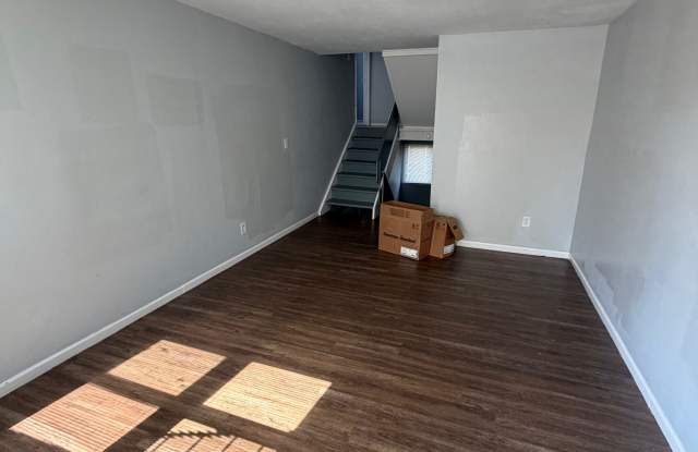 8865 North Swan Road Unit A - 1 photos photos