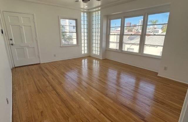 1515 1/2 Wellesley Ave. photos photos 1515 1/2 Wellesley Ave. photos photos