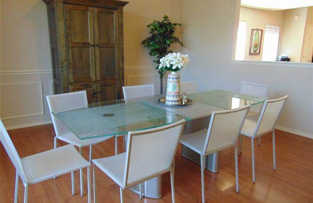 2321 Mapleleaf Lane Gallery 4