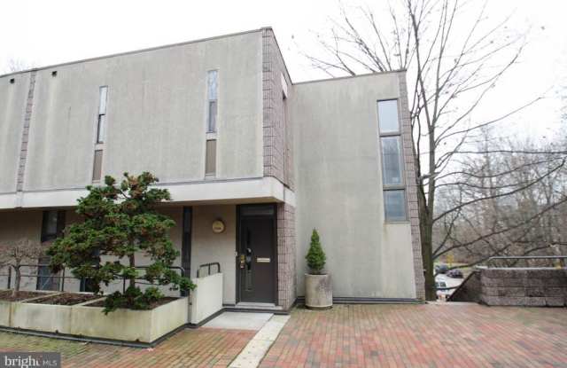 2355 SORREL COURT Gallery 2