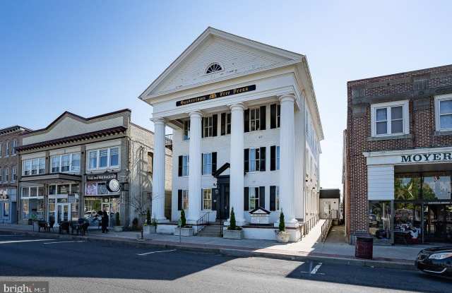 312 W BROAD Street Gallery 1