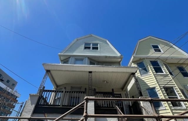 63 CLIFTON PL - 63 Clifton Place, Jersey City, NJ 07304