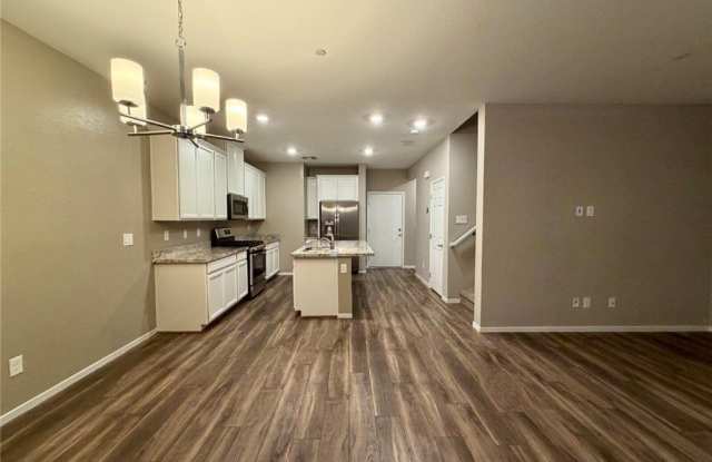 771 ESTATE COUNTRY Avenue Gallery 3