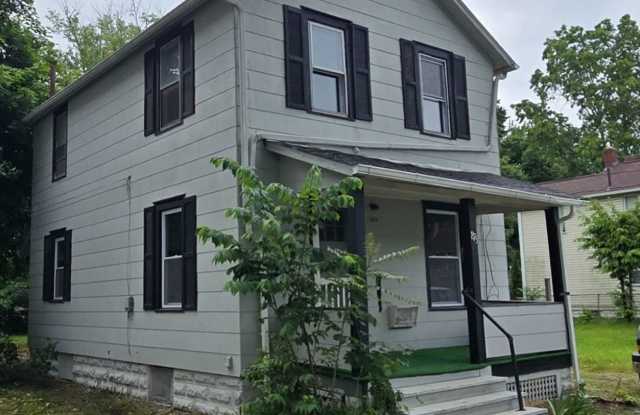 Charming 3-Bedroom Property in $1199/month | 20% OFF ON FIRST MONTH RENT photos photos