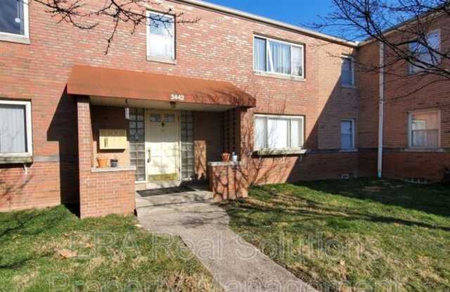 3442 D East Broad Street photos photos