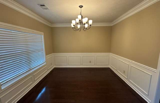 105 Yellow Jacket Court Gallery 4