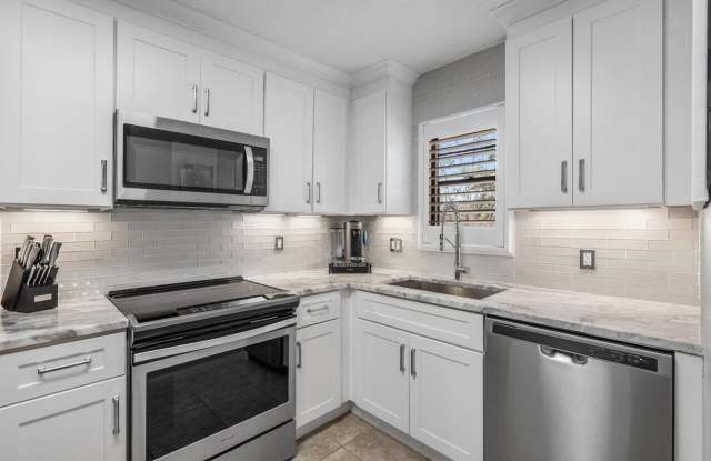 2420 Deer Creek Country Club Boulevard photos photos