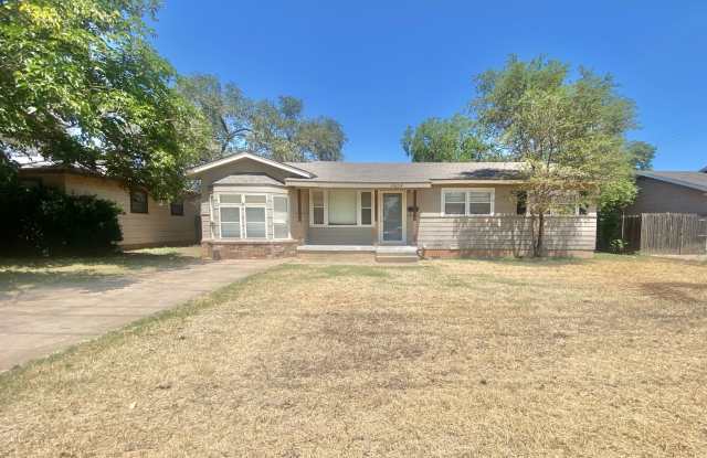 Great 3 bed 1 bath near 50th and slide now available photos photos