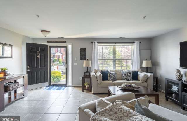8742 JARWOOD ROAD Gallery 2