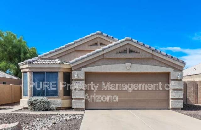 1644 W Geronimo St photos photos
