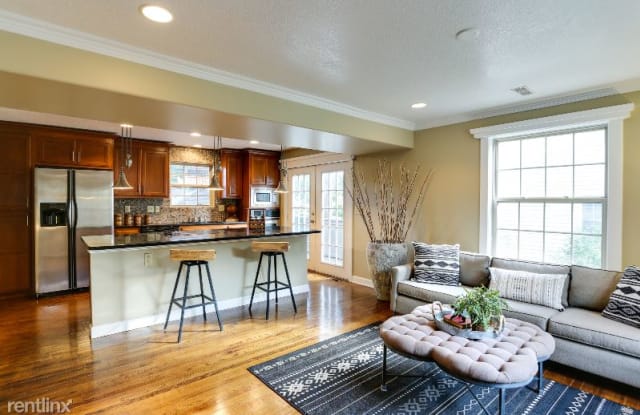 426 E. 63rd Terrace - 426 East 63rd Terrace, Kansas City, MO 64110