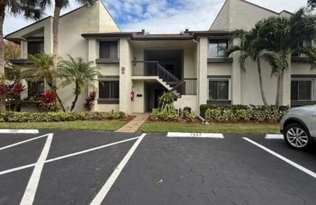 9321 SW 23rd St photos photos