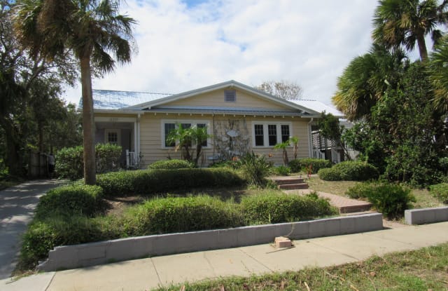 419 N Oleander Ave Apt 2 photos photos