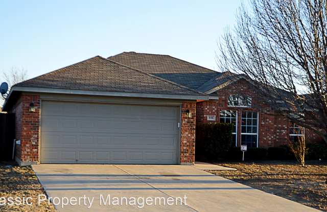 936 La Sierra Dr. - 936 La Sierra Drive, Crowley, TX 76036