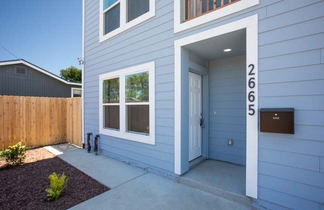 2665 B Street - A photos photos