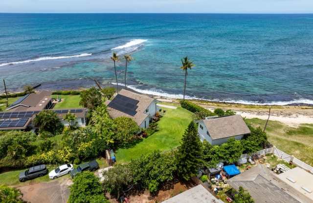 Mā’ili Blue Estate: Oceanfront Retreat w/ Beach Access & Sunset Views photos photos