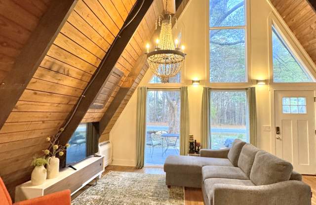 1419 Manns Chapel Rd photos photos