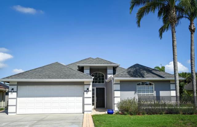 9034 Westbay Boulevard photos photos