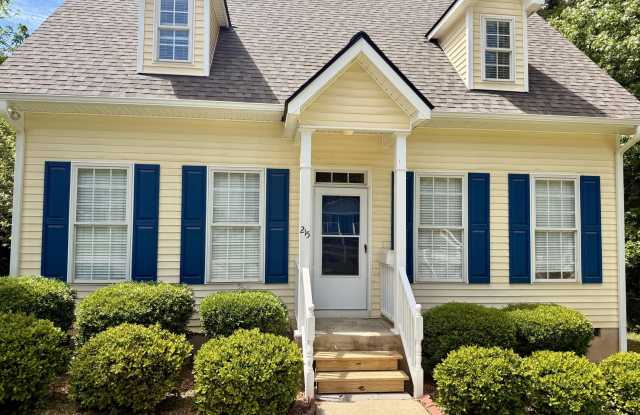 215 W Chestnut Avenue photos photos