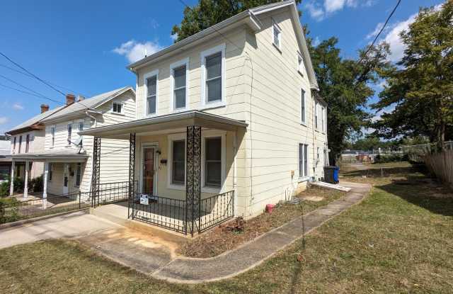 46 N CHARLES STREET - 46 Charles Street, Hagerstown, MD 21740