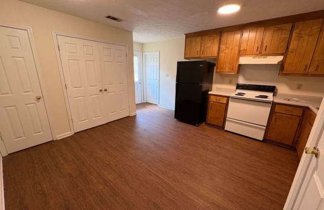 PRE-LEASING FOR AUGUST 7TH, 2027! Gallery 4