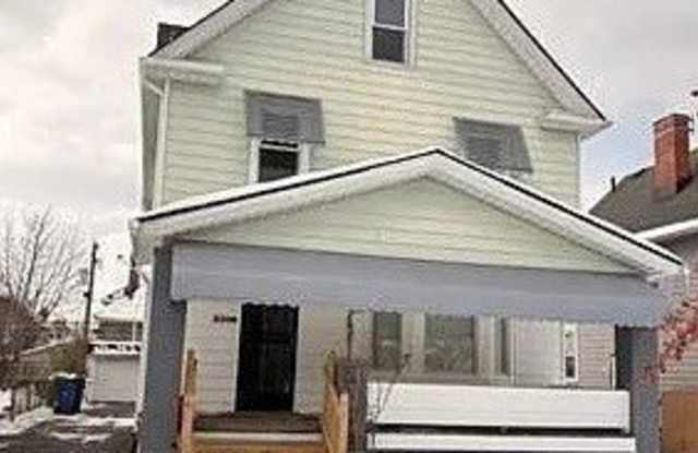 3308 E 137th Street photos photos