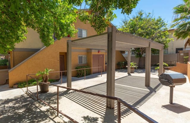 Elán Village Court Apartment Homes Gallery 4