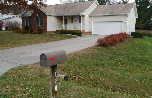 One level living - 108 Senseny Glen Drive, Frederick County, VA 22602