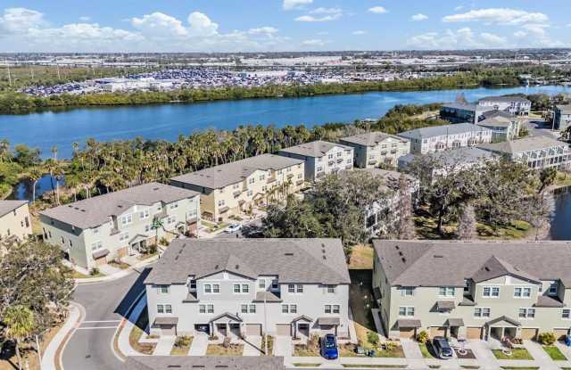 4607 TUSCAN LOON Drive Gallery 3