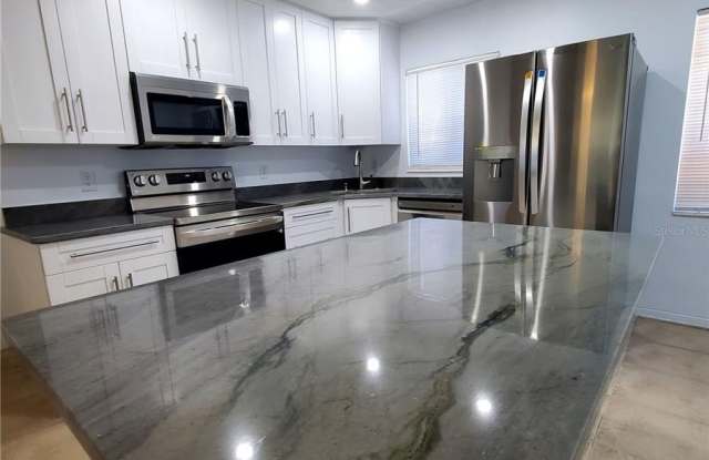 1020 70TH STREET N - 1020 70th Street North, St. Petersburg, FL 33710