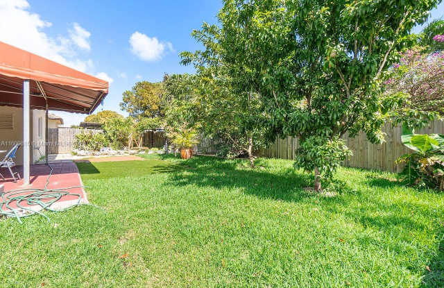 20383 Sw 87th Pl - 20383 Southwest 87th Place, Cutler Bay, FL 33189