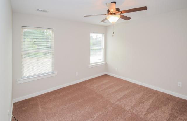 910 Maple Trace Gallery 4