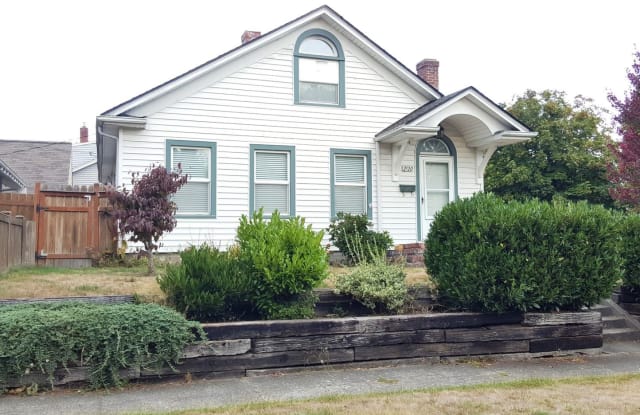2120 N Washington - 2120 North Washington Street, Tacoma, WA 98406