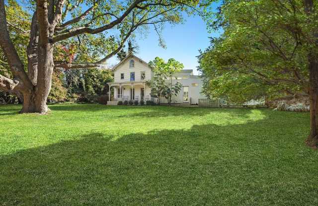 350 Highland Terrace Gallery 2