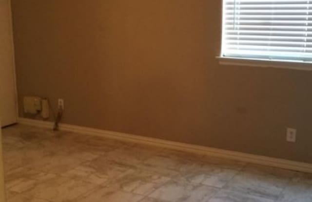 1843 Briarcrest Cv - 1843 Briarcrest Cove, Carrollton, TX 75006