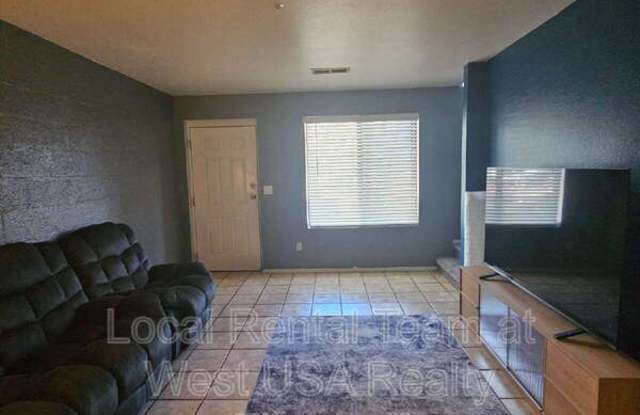 6315 N Saint Nicholas Cir Gallery 3