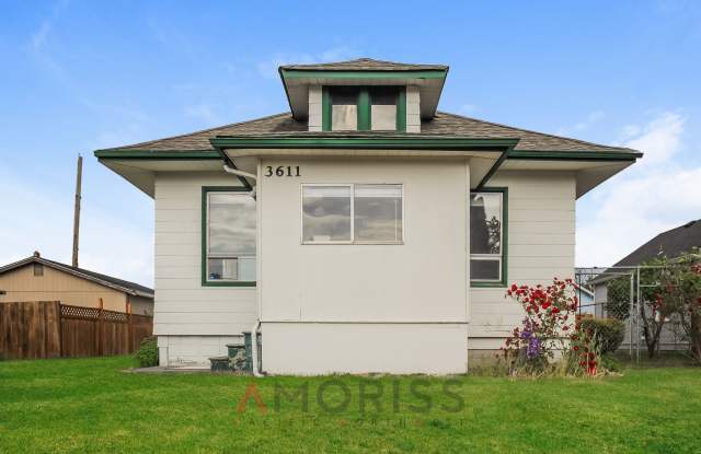 Cozy 2-Bedroom Home in Tacoma's Eastside — Move-In Ready! photos photos