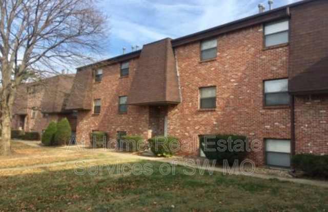 2850 S Rogers Gallery 1