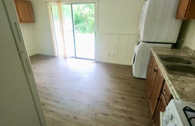 3336 Ridgewood Drive Gallery 2