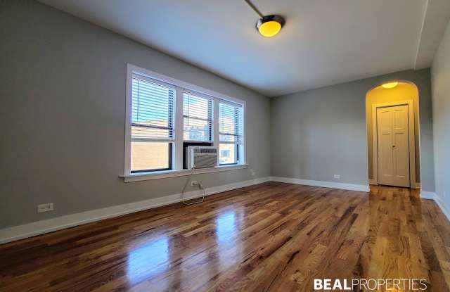 548 W Arlington Pl photos photos