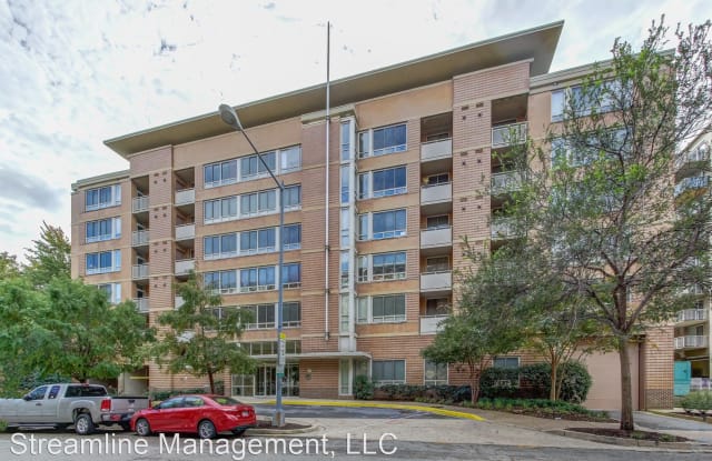 350 G St SW #N409 - 350 G St SW, Washington, DC 20219