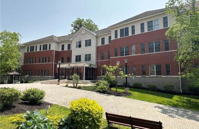 77 QUAKER Avenue unit: 309 photos photos