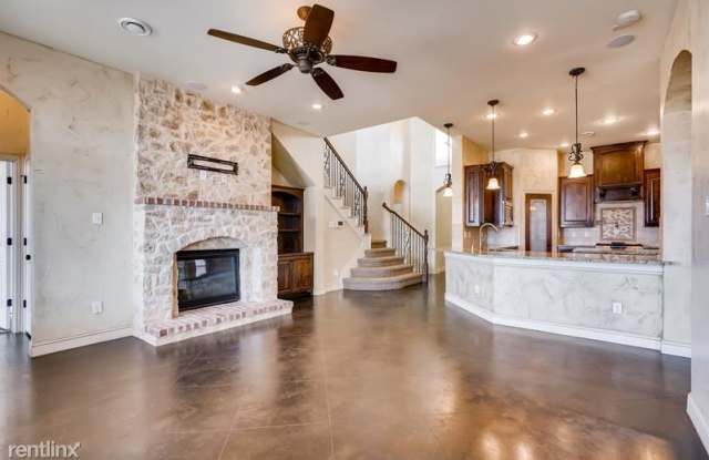 108 McKinley Drive Gallery 3