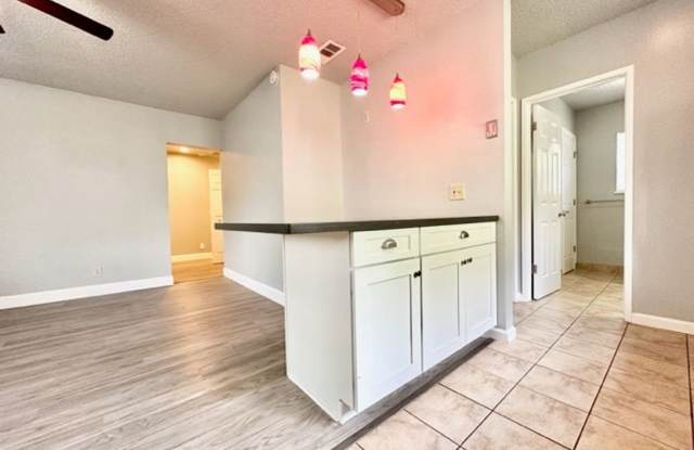 **Summer 2027-Reserve Now**  Stylish Living with a Private Yard & Modern Upgrades Gallery 3