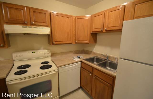 7672 Forest City Road #144 Unit D, Bldg 11 Gallery 4