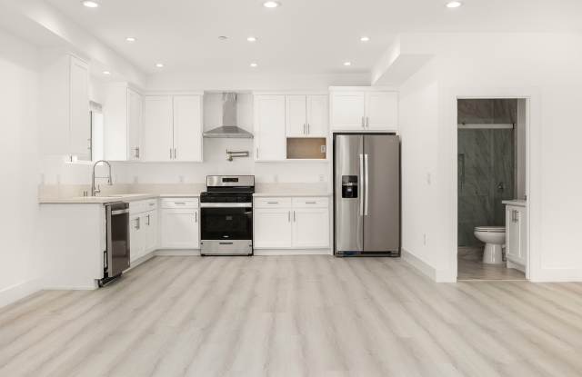 923 1/4 N. Beaudry Avenue Gallery 4