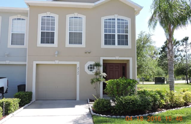 2724 MERRIEWEATHER LN OSCEOLA COUNTY - 2724 Merrieweather Lane, Buenaventura Lakes, FL 34743