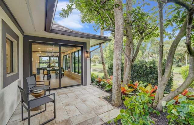 2735 POLO ISLAND Drive Gallery 2