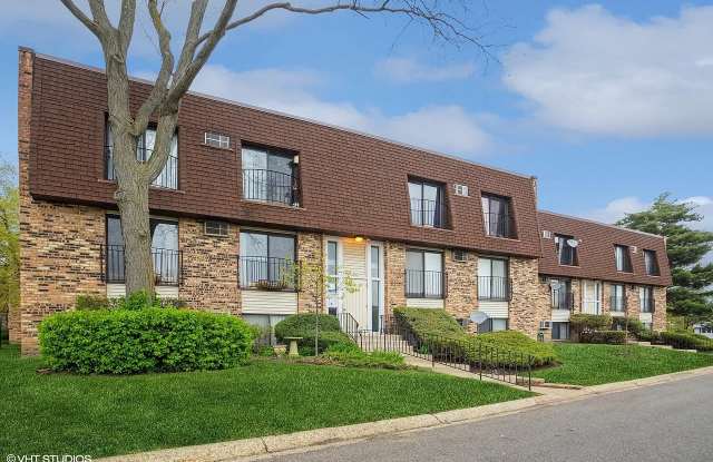 200 South Waters Edge Drive Gallery 1